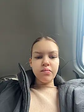 AshleyMur online show from May 15, 2026, 6:33 am