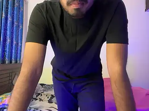 Snapshot of Ruthless_guyy chatting on February 11, 2026, 6:08 pm Ruthless guyy online show from February 11, 2026, 6:08 pm