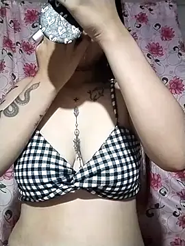 hotbabe69xx online show from February 14, 2026, 5:57 pm