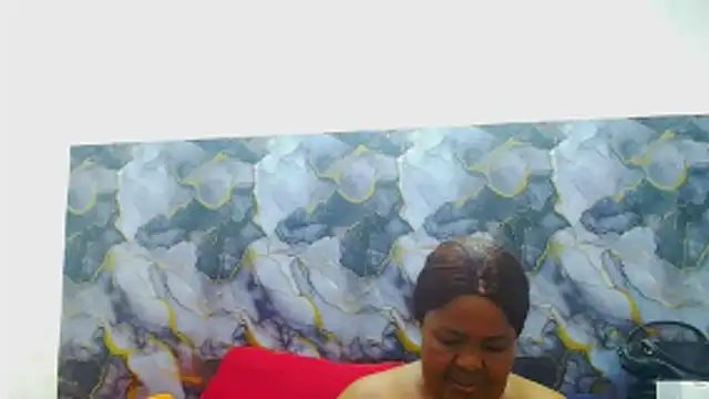 SEXY MATURExx online show from May 25, 2026, 12:10 am