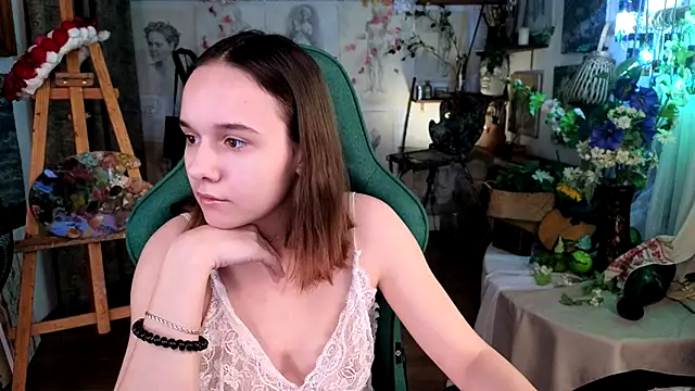 MelissaTravel online show from February 18, 2026, 4:14 pm