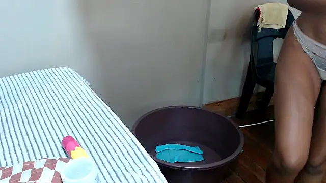 Snapshot of ExtraDoll chatting on March 14, 2026, 6:30 am ExtraDoll online show from March 14, 2026, 6:30 am