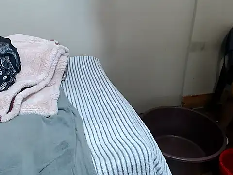 ExtraDoll online show from February 27, 2026, 7:08 am