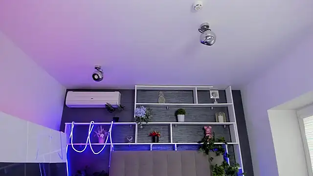 Snapshot of StephieRousee chatting on March 20, 2026, 6:25 am StephieRousee online show from March 20, 2026, 6:25 am