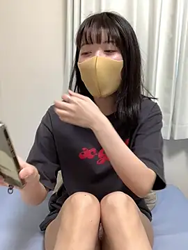 minami room online show from May 11, 2026, 7:32 am