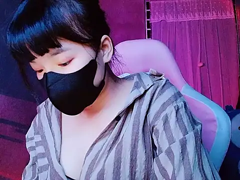 -Tamy- online show from March 3, 2026, 2:57 pm