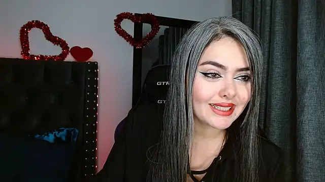 Snapshot of VegaLyra_ chatting on February 13, 2026, 9:48 pm VegaLyra online show from February 13, 2026, 9:48 pm