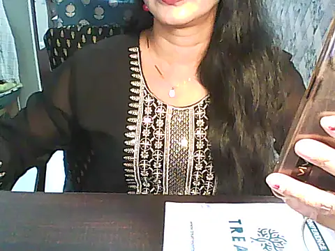 Snapshot of Tara-rathod05 chatting on January 10, 2026, 3:07 pm Tara-rathod05 online show from January 10, 2026, 3:07 pm