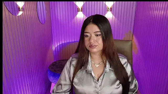 scarlettmousse online show from January 13, 2026, 1:37 pm