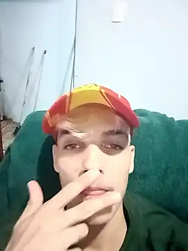 bebelo022 online show from January 18, 2026, 2:37 am