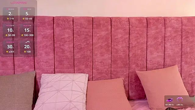 Snapshot of Mayleeth chatting on March 31, 2026, 11:23 am Mayleeth online show from March 31, 2026, 11:23 am