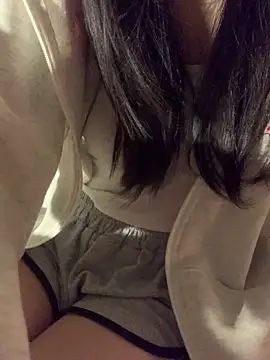 Rinrin 06 online show from February 9, 2026, 4:43 am