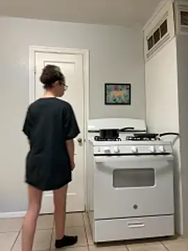 Snapshot of jojosbizarrelyf chatting on February 14, 2026, 1:28 am jojosbizarrelyf online show from February 14, 2026, 1:28 am