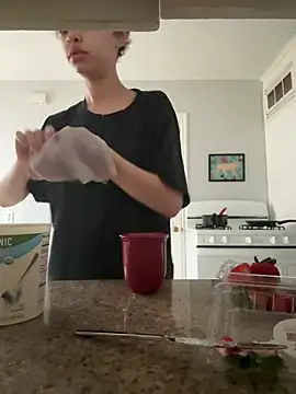 Snapshot of jojosbizarrelyf chatting on February 14, 2026, 2:39 pm jojosbizarrelyf online show from February 14, 2026, 2:39 pm