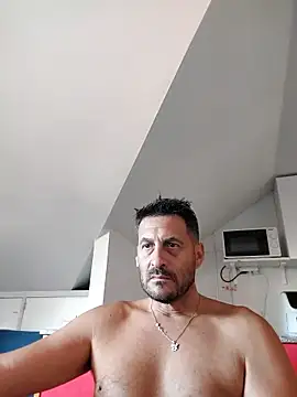 Snapshot of colosone chatting on September 16, 2025, 11:33 am colosone online show from September 16, 2025, 11:33 am