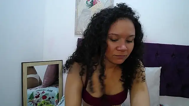 Snapshot of Little18Doll chatting on January 7, 2026, 11:26 am Little18Doll online show from January 7, 2026, 11:26 am