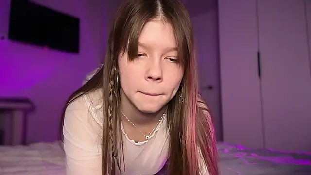 karalinhks online show from February 25, 2026, 10:53 pm