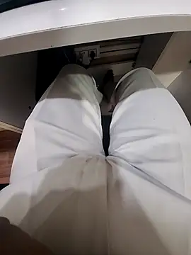 rohit16770 online show from March 18, 2026, 10:18 am