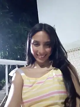 FrierenHot online show from March 1, 2026, 3:50 am