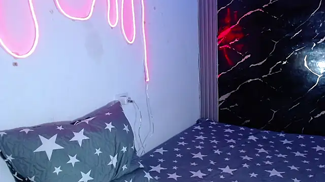 jamescurly00 online show from March 15, 2026, 5:25 am