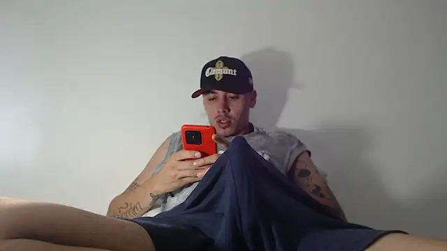 Snapshot of TimCooper_ chatting on January 8, 2026, 10:54 am TimCooper online show from January 8, 2026, 10:54 am