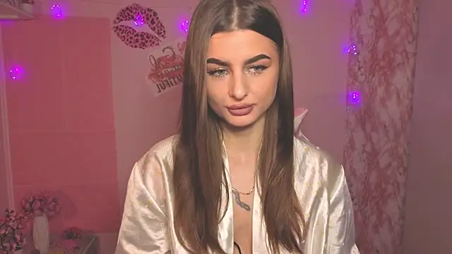 SofiaGrance online show from February 4, 2026, 6:03 pm