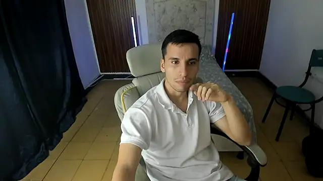 junior caicer online show from January 13, 2026, 1:53 am