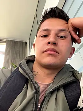 Snapshot of GonzAlex-23 chatting on January 8, 2026, 5:41 pm GonzAlex-23 online show from January 8, 2026, 5:41 pm