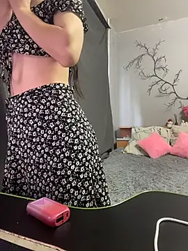 Snapshot of Adele_Shy_ chatting on February 13, 2026, 6:02 am Adele Shy online show from February 13, 2026, 6:02 am