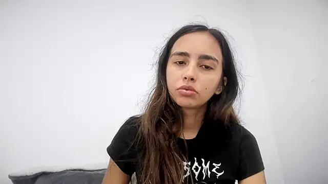 Snapshot of Sarah_sumemers chatting on March 23, 2026, 8:08 pm Sarah sumemers online show from March 23, 2026, 8:08 pm