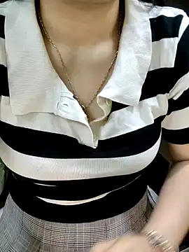 Snapshot of Arica_sexykiss chatting on January 31, 2026, 8:51 pm Arica sexykiss online show from January 31, 2026, 8:51 pm