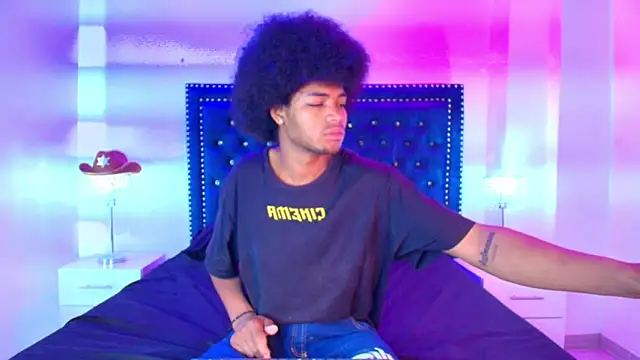Cristal and luke online show from May 21, 2026, 3:48 am
