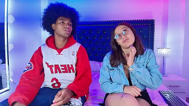Cristal and luke online show from May 1, 2026, 3:22 am