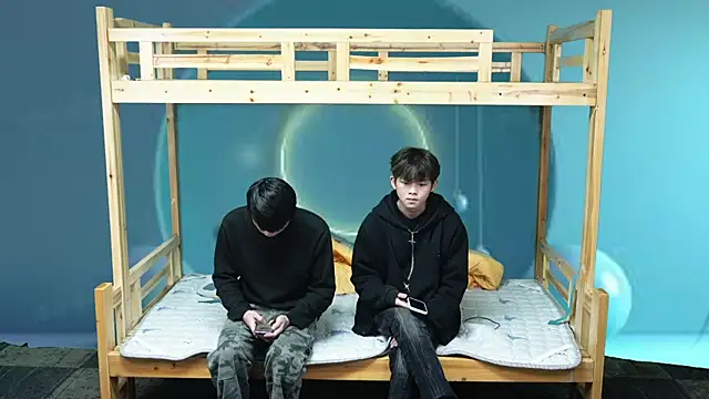 Snapshot of shuai-shuai-22 chatting on January 10, 2026, 1:56 am shuai-shuai-22 online show from January 10, 2026, 1:56 am