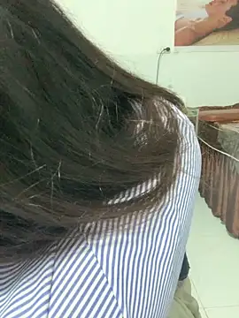 Snapshot of rosesexy6969 chatting on February 2, 2026, 6:45 am rosesexy6969 online show from February 2, 2026, 6:45 am