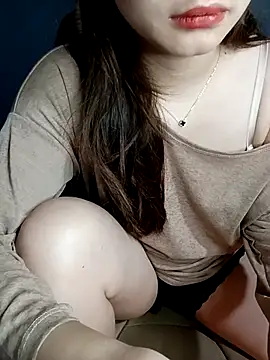 Snapshot of ChanChanLy chatting on February 24, 2026, 2:01 am ChanChanLy online show from February 24, 2026, 2:01 am