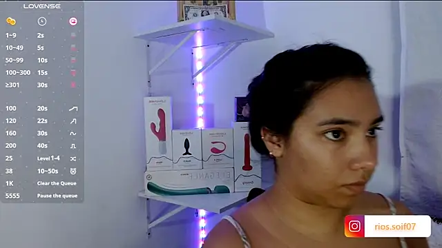 Snapshot of booty_sofia chatting on January 13, 2026, 9:35 am booty sofia online show from January 13, 2026, 9:35 am