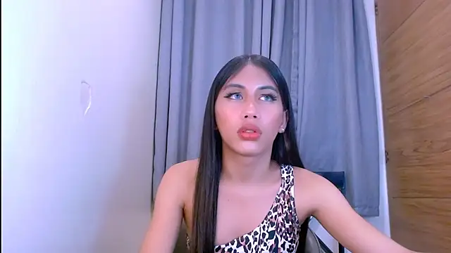 Snapshot of bigmeatcock_luna chatting on January 17, 2026, 2:26 am bigmeatcock luna online show from January 17, 2026, 2:26 am