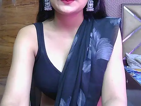 sweet riyaaa online show from May 25, 2026, 6:01 am