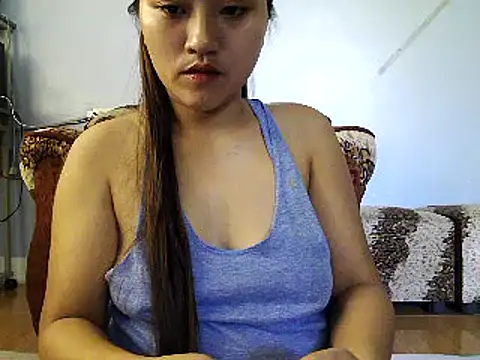 Snapshot of MamaNeedsYou chatting on January 7, 2026, 2:49 am MamaNeedsYou online show from January 7, 2026, 2:49 am