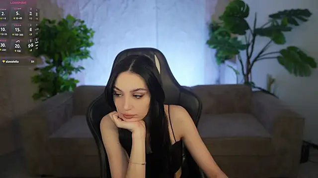 Snapshot of Mila_Rose054 chatting on May 13, 2026, 3:02 am Mila Rose054 online show from May 13, 2026, 3:02 am