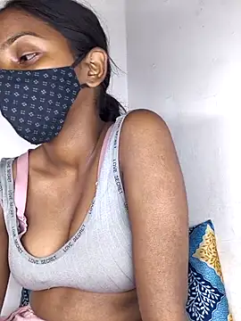 Royal-girl78 online show from February 15, 2026, 4:50 pm