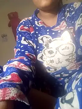 Snapshot of sakina121 chatting on January 13, 2026, 3:49 pm sakina121 online show from January 13, 2026, 3:49 pm