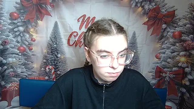 MaryCholls online show from January 8, 2026, 12:33 pm