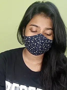 trinasa online show from April 3, 2026, 9:21 pm