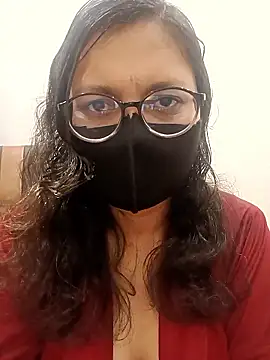 piryasharma005 online show from January 9, 2026, 2:02 pm