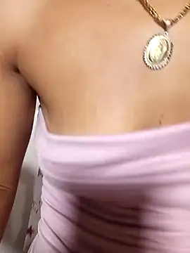 chikivivi- online show from March 28, 2026, 12:33 am