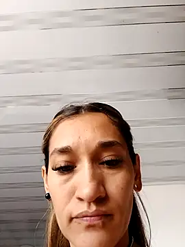 Snapshot of EcoDePiel chatting on February 8, 2026, 2:48 pm EcoDePiel online show from February 8, 2026, 2:48 pm