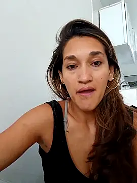 Snapshot of EcoDePiel chatting on April 8, 2026, 3:13 pm EcoDePiel online show from April 8, 2026, 3:13 pm