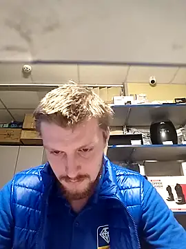 yurii magic online show from February 13, 2026, 10:26 am